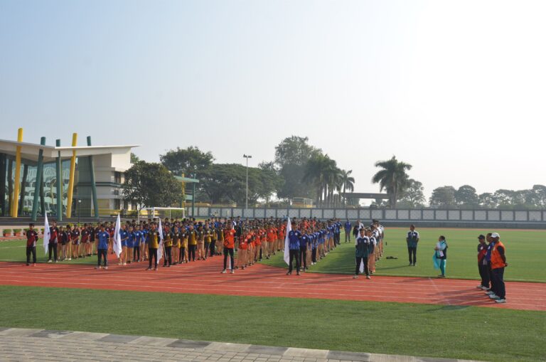 Mass Image Compressor Compressed this image. https://sourceforge.net/projects/icompress/ with Quality:80