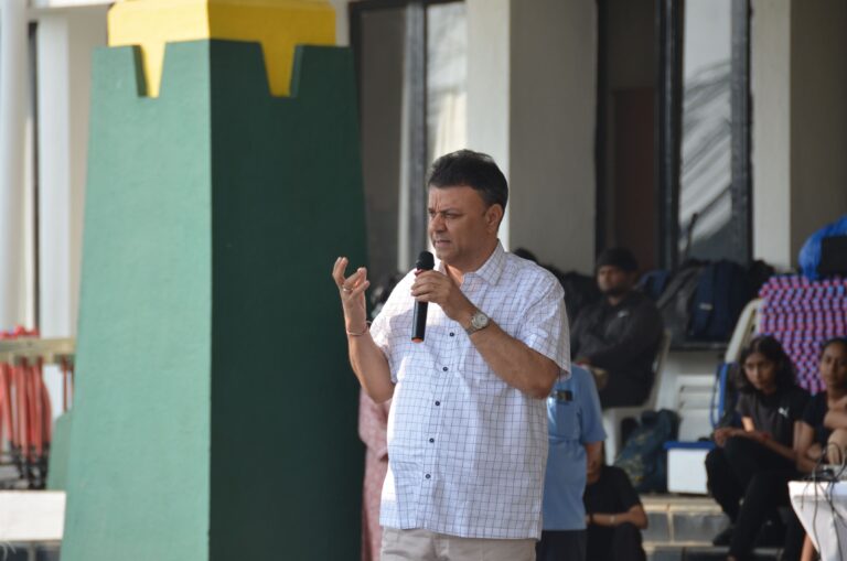 Mass Image Compressor Compressed this image. https://sourceforge.net/projects/icompress/ with Quality:80