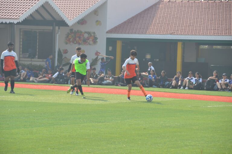 Mass Image Compressor Compressed this image. https://sourceforge.net/projects/icompress/ with Quality:80